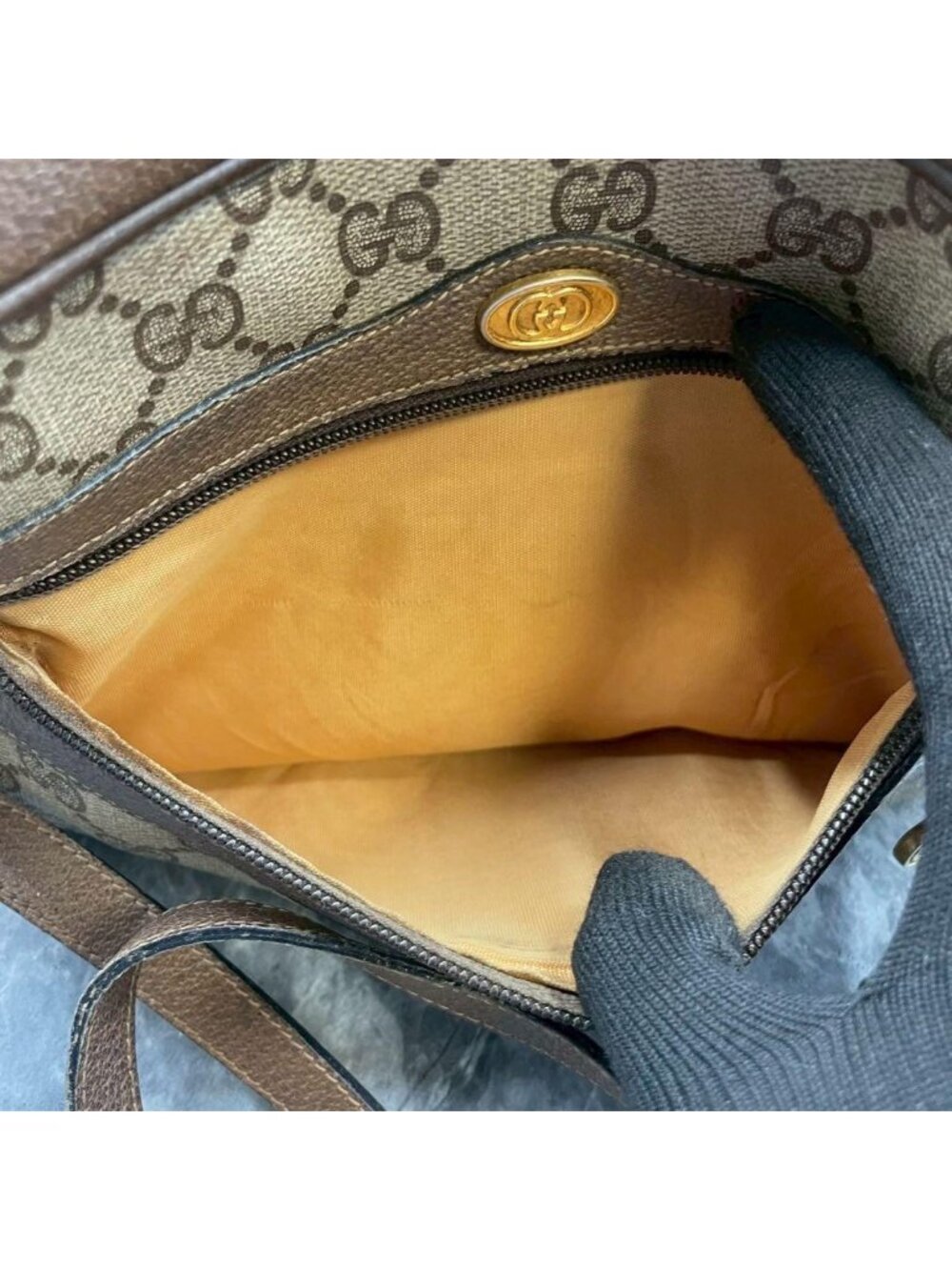 Gucci GG Sherry Line Shoulder Bag Brown Leather - Picture 6 of 10